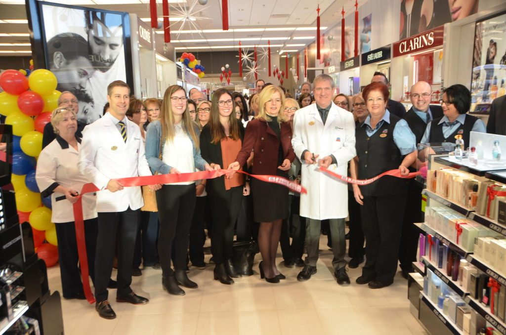 Jean Coutu inaugure sa nouvelle pharmacie de 11 000 pieds carrés - Le 